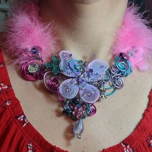 Hello Kitty Butterfly Hand Crafted Feather Boa ❤️